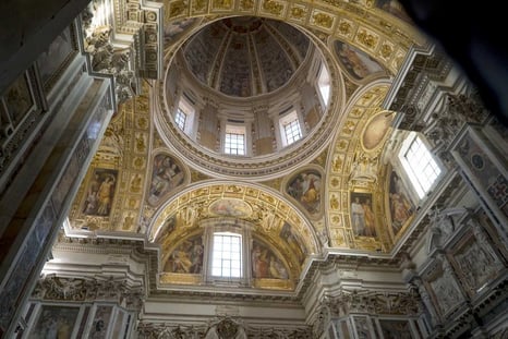 Basilica-di-St-Maria-Maggiore-Â®-David-Bickerstaff.-800x535