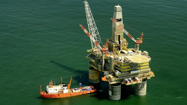 plataforma petroleo gas natural mar