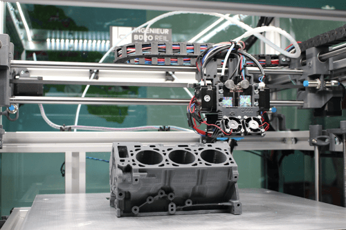 Impresión 3D de prototipo de motor en industria