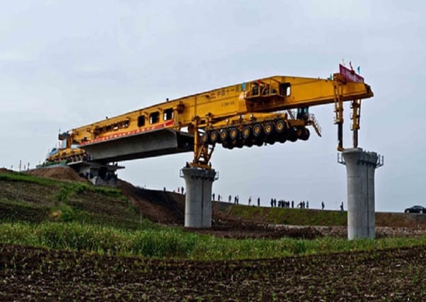 SLJ90032