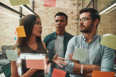 kanban-board-cheerful-male-and-female-colleagues-2022-02-04-19-15-29-utc
